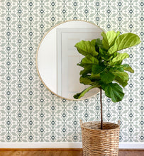 Load image into Gallery viewer, Modern Peel & Stick Wallpaper – Bold, Patterned & Easy to Install